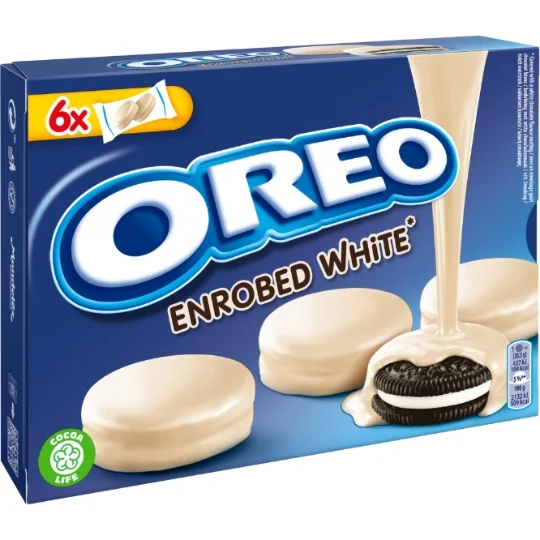 Oreo coated in white chocolate