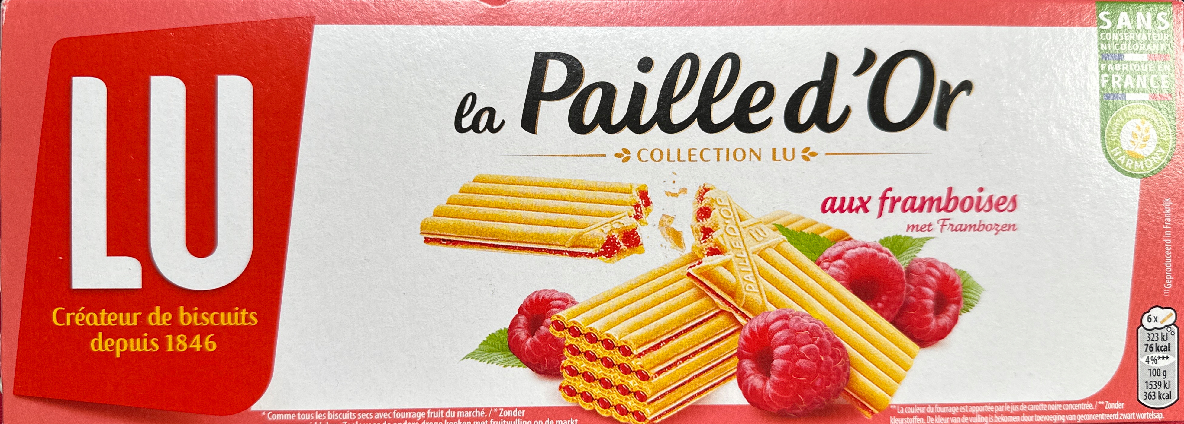 Golden straw with raspberries