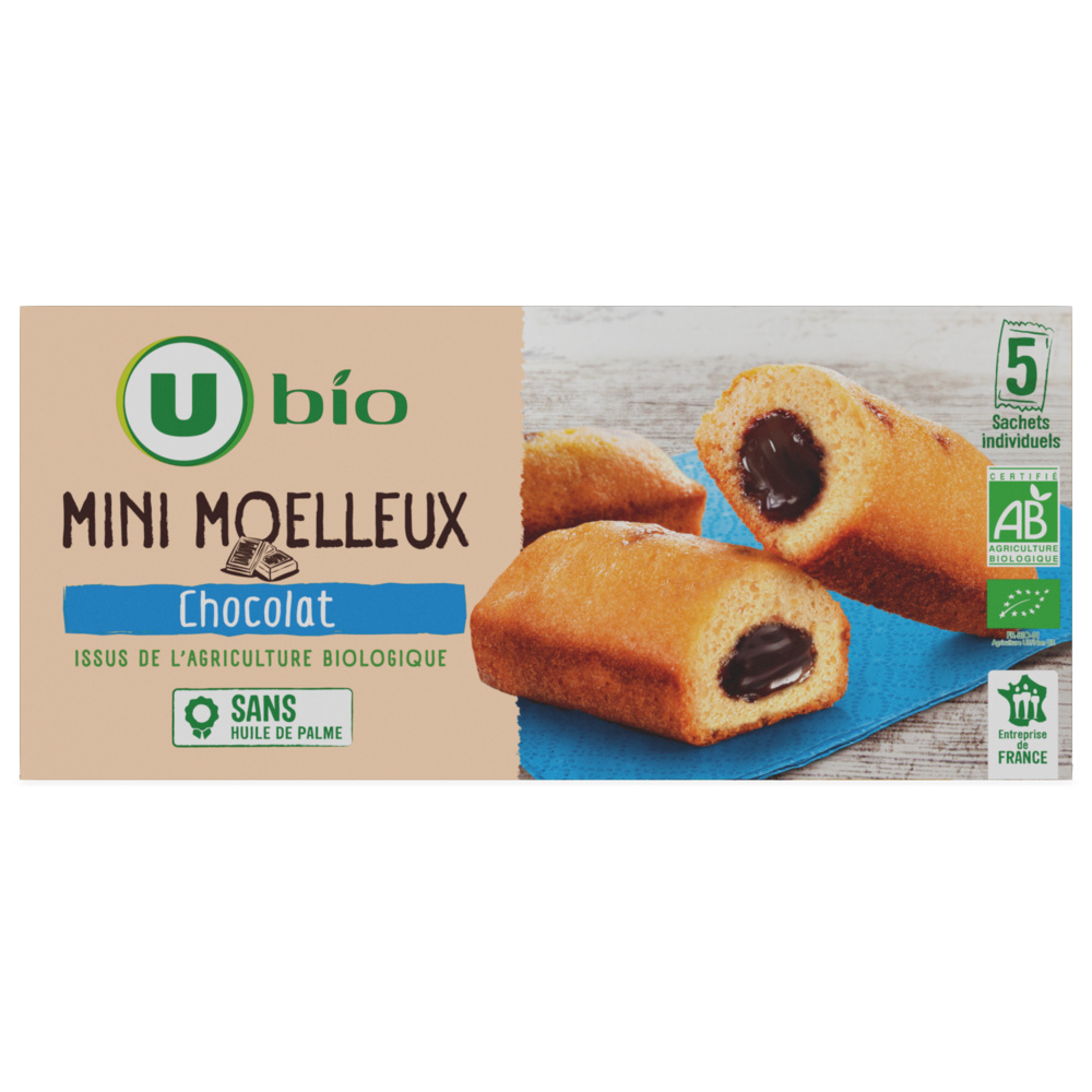 Organic chocolate-filled mini moelleux U