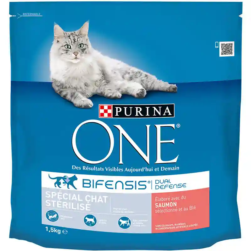 Purina One salmon kibble for sterilized cats